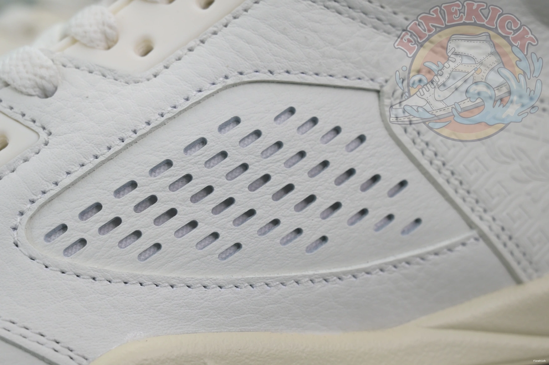 GRITO” Air 5“EL Jordan Jordan 0301